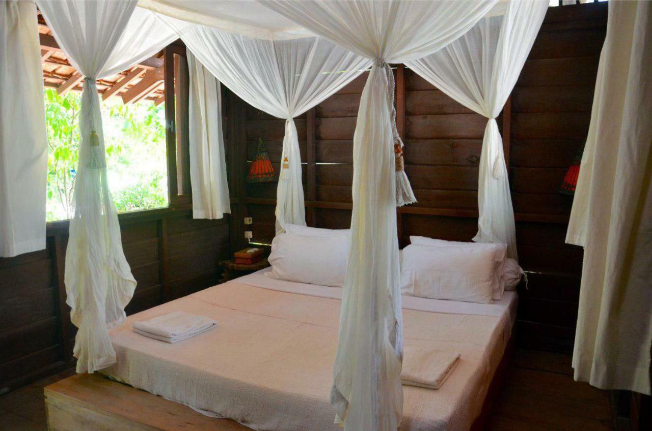 Resort Pulau Macan Eco Village &
