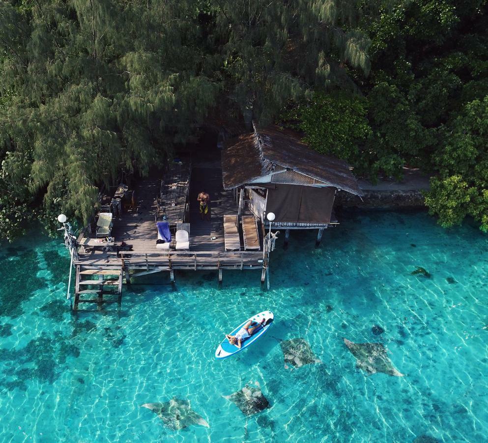 Pulau Macan Eco Village &